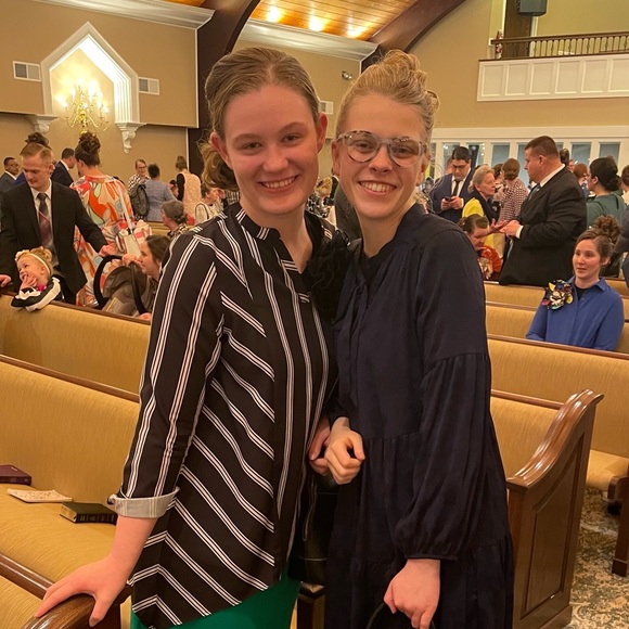 Meet your Posher, Sasha - Picture 11 of 16